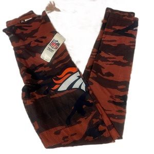 NFL Team Apparel women’s leggings Size M